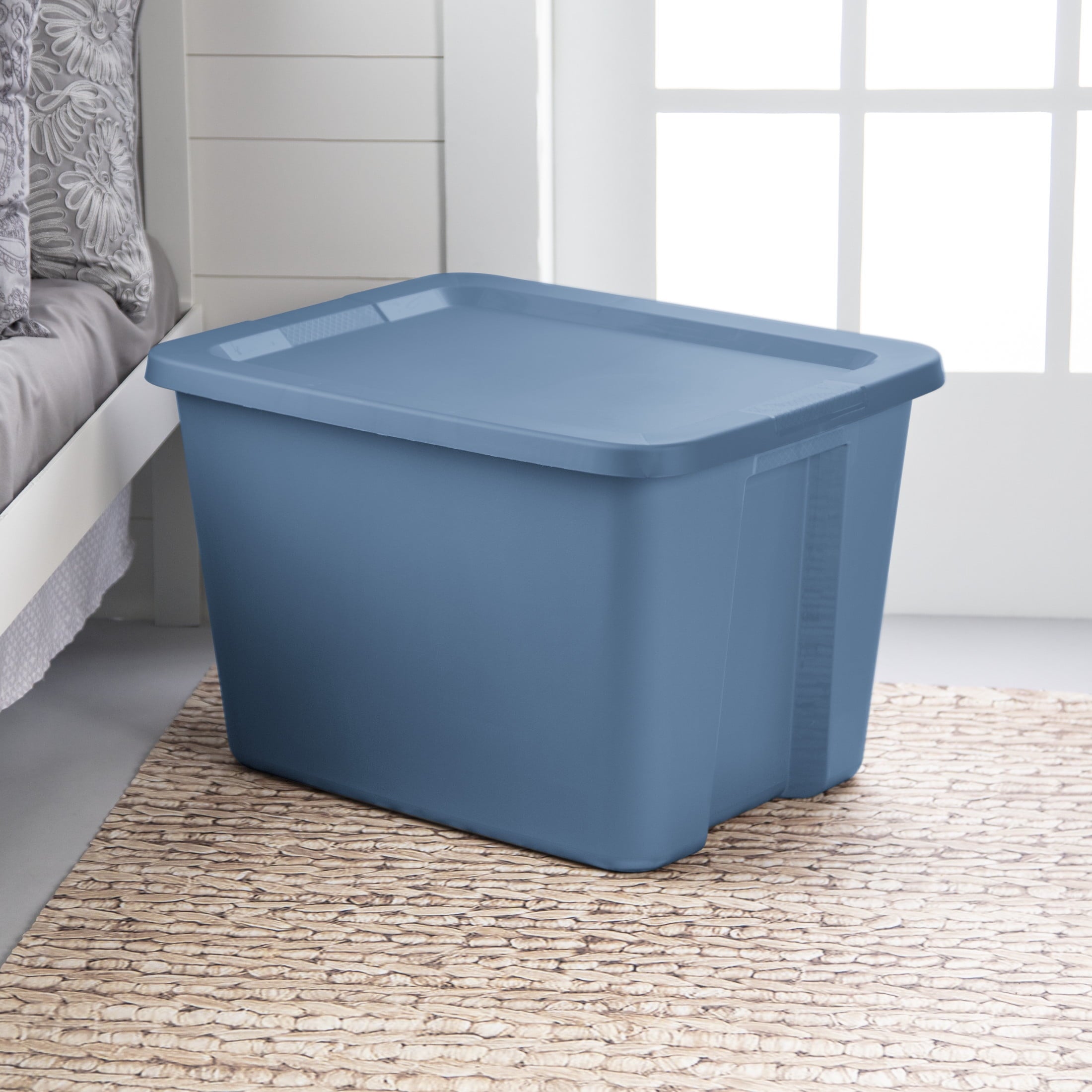 Large Storage Bin, 18 Gallon Plastic Storage Container with Snap-On Lid, Blue