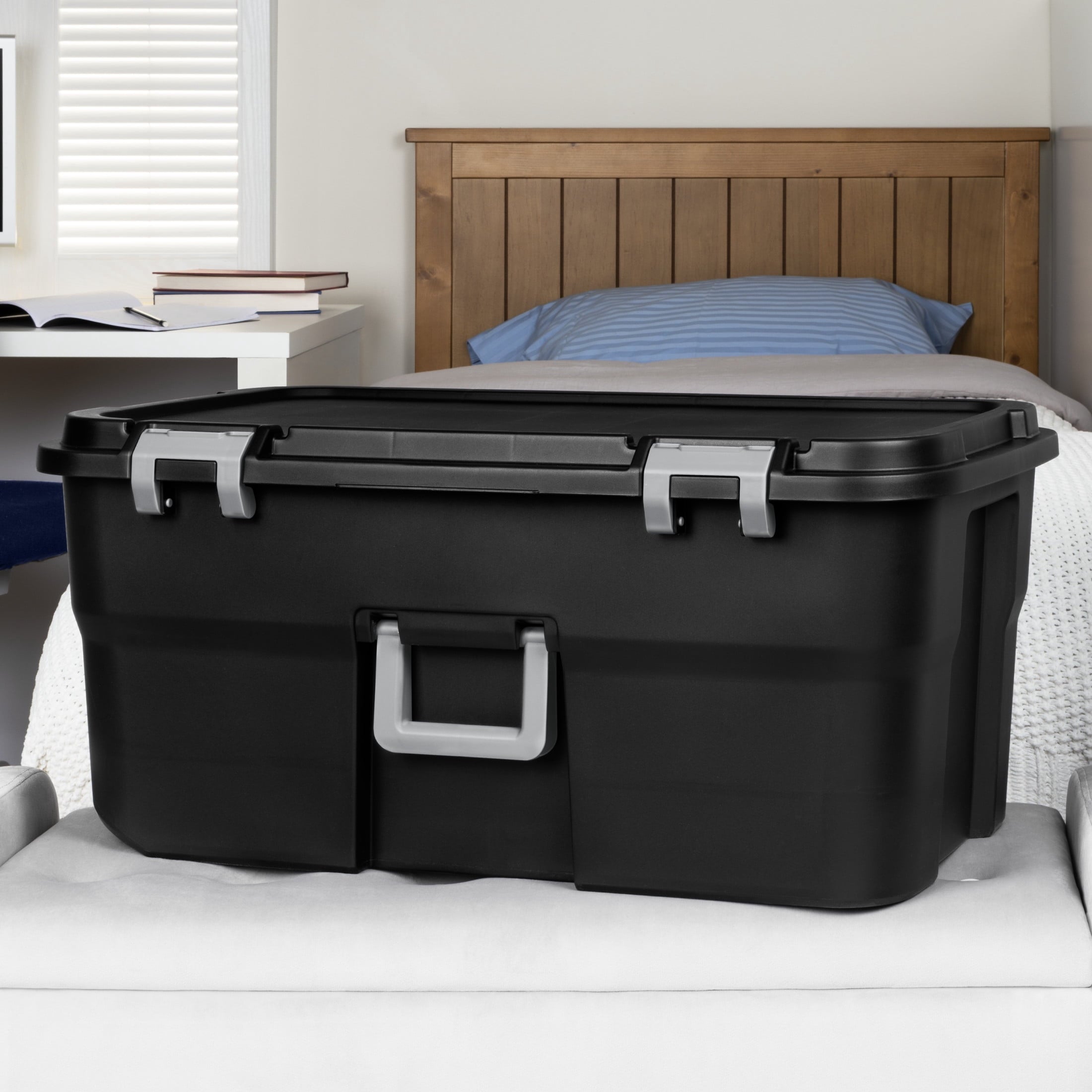 22 Gallon Large Wheeled Footlocker, Heavy Duty Plastic Storage Trunk Container, Lockable with Wheels and Handle, Black